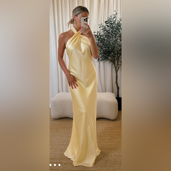 Show Me Your Mumu Jasmine Halter Dress - Pale Yellow Luxe Satin - Picture 1 of 6